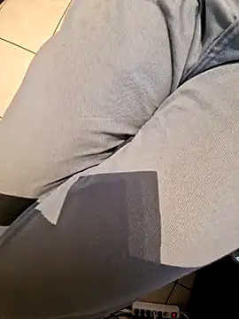 Snapshot of Lorent6969 chatting on February 12, 1:37 pm Lorent6969 online show from February 12, 1:37 pm