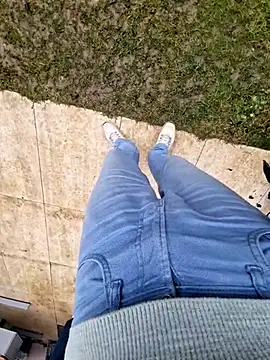 Snapshot of Lorent6969 chatting on February 13, 12:11 pm Lorent6969 online show from February 13, 12:11 pm