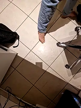 Snapshot of Lorent6969 chatting on February 16, 5:48 am Lorent6969 online show from February 16, 5:48 am