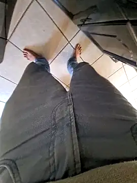 Snapshot of Lorent6969 chatting on March 3, 8:05 am Lorent6969 online show from March 3, 8:05 am