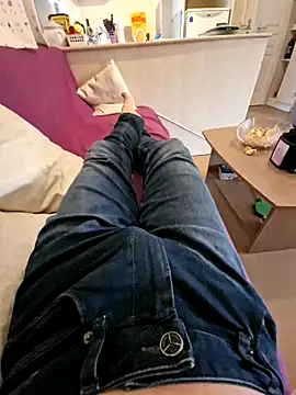 Snapshot of Lorent6969 chatting on October 27, 8:40 am Lorent6969 online show from October 27, 8:40 am