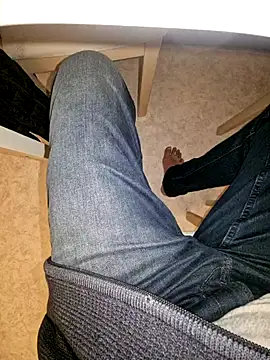 Snapshot of Lorent6969 chatting on October 28, 5:11 am Lorent6969 online show from October 28, 5:11 am