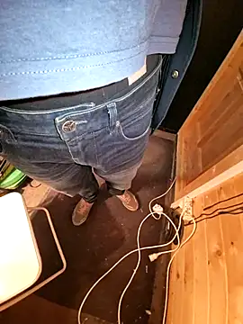 Snapshot of Lorent6969 chatting on November 9, 8:18 pm Lorent6969 online show from November 9, 8:18 pm