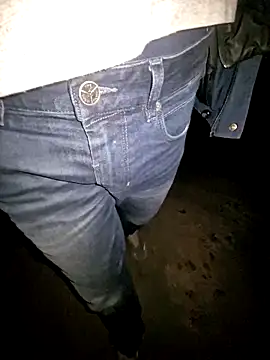 Snapshot of Lorent6969 chatting on November 15, 5:27 am Lorent6969 online show from November 15, 5:27 am