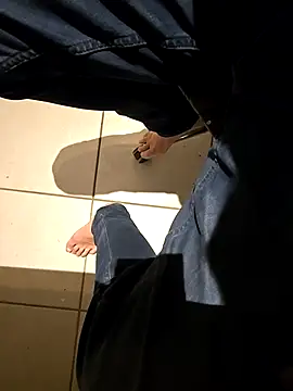 Snapshot of Lorent6969 chatting on November 24, 8:03 am Lorent6969 online show from November 24, 8:03 am