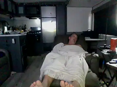 lateniter online show from December 13, 7:53 pm