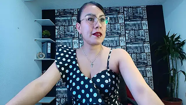 Agata-Moon online show from March 27, 5:12 pm