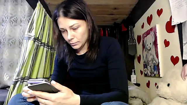 Snapshot of HarleyQuinn_69 chatting on February 4, 8:06 pm HarleyQuinn 69 online show from February 4, 8:06 pm