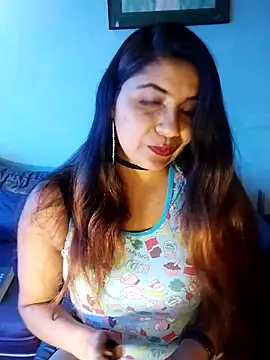 Luna Dumont online show from February 24, 8:47 pm