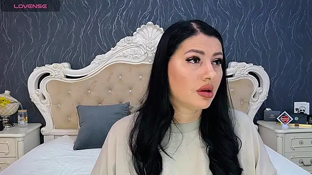 Lauren Saint online show from March 15, 9:41 am