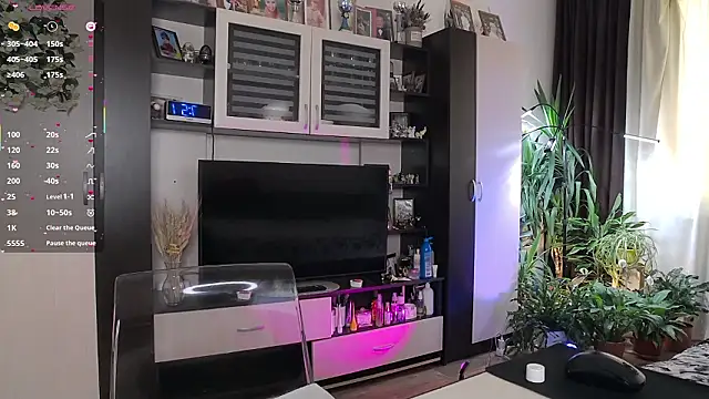 SheilaRyan online show from March 21, 4:50 am