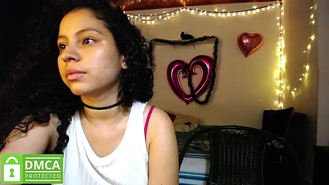 Mr MrsCurie online show from December 6, 4:03 am