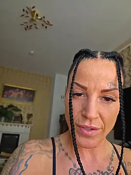 EmilyDiazofficial online show from May 23, 11:36 am