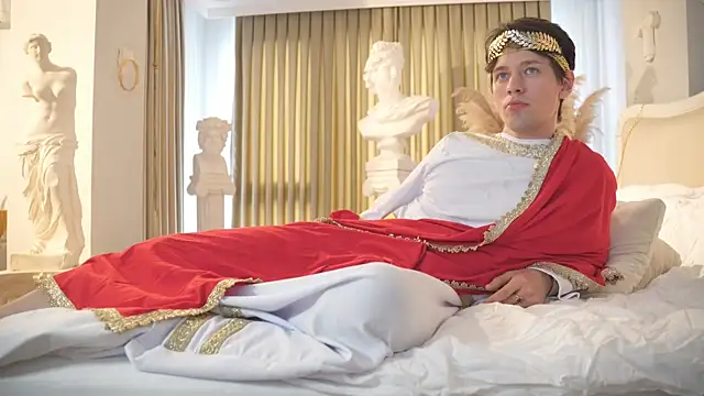 tommyjoyer online show from October 25, 8:22 am