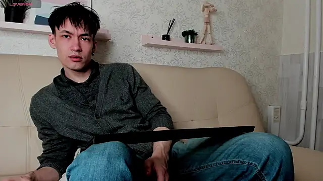 CalvinOwens online show from February 19, 5:49 pm