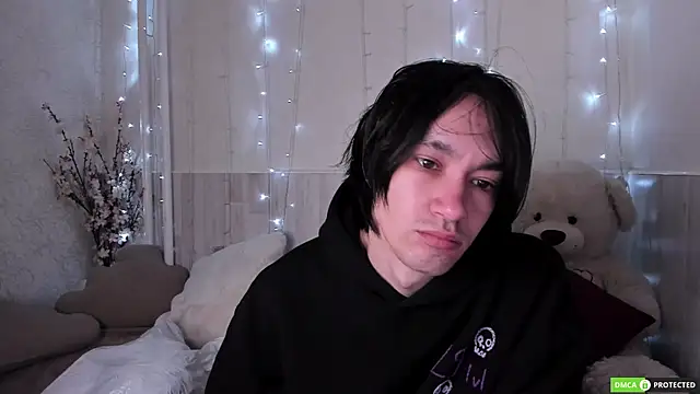 CalvinOwens online show from November 12, 3:18 am