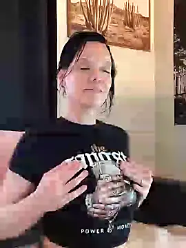 SidneyRaee online show from February 11, 6:44 pm