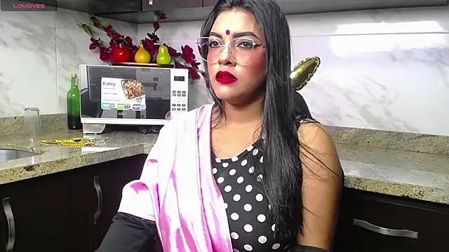 lakshmiraniii online show from March 20, 10:21 am