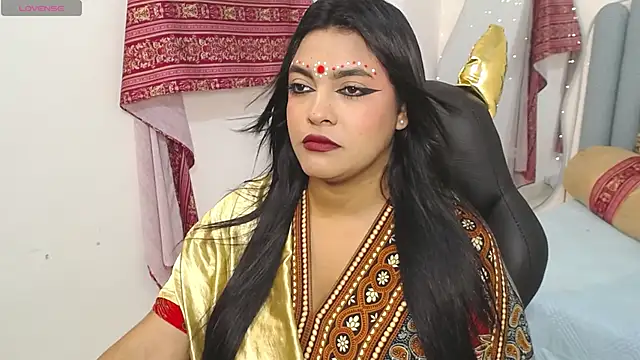 lakshmiraniii online show from October 14, 11:55 am