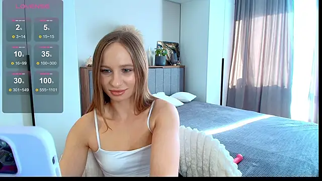 Snapshot of Mad1en chatting on October 17, 4:37 am Mad1en online show from October 17, 4:37 am