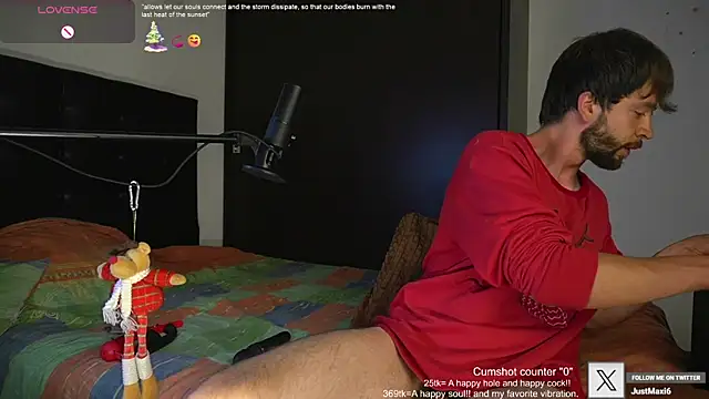 just maxii online show from December 19, 10:53 pm