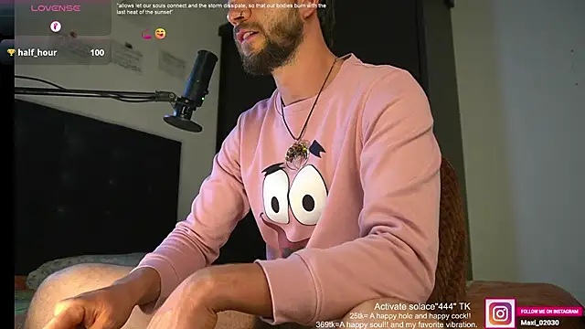 just maxii online show from March 14, 2:42 am