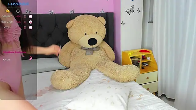 SophiaLiu online show from February 25, 2:58 am