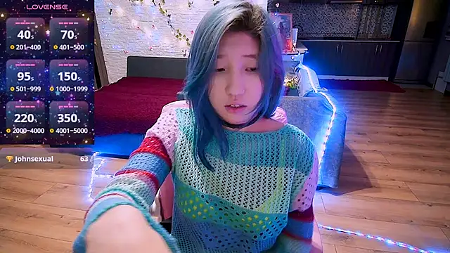 Akemilun online show from December 2, 1:36 am