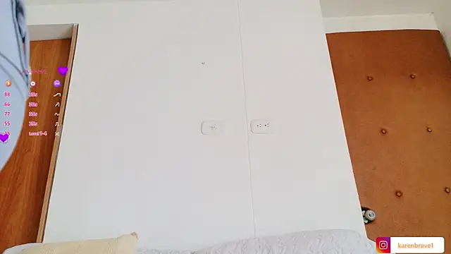 Snapshot of karen_brave chatting on September 28, 6:13 pm karen brave online show from September 28, 6:13 pm