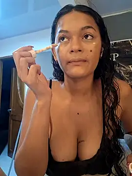 Snapshot of _frida1 chatting on February 27, 12:34 pm frida1 online show from February 27, 12:34 pm