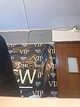 Snapshot of _frida1 chatting on February 28, 12:42 pm frida1 online show from February 28, 12:42 pm