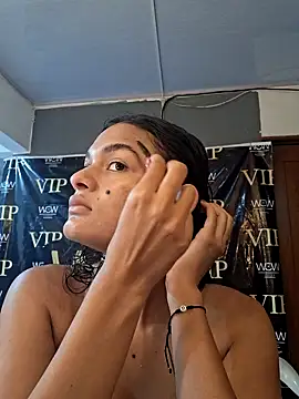 Snapshot of _frida1 chatting on March 3, 12:16 pm frida1 online show from March 3, 12:16 pm