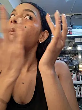 Snapshot of _frida1 chatting on March 15, 12:34 pm frida1 online show from March 15, 12:34 pm