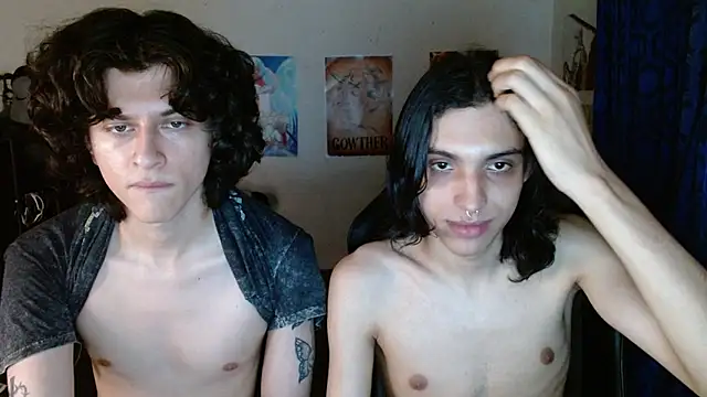 Snapshot of angelitofemboy chatting on December 22, 12:50 am angelitofemboy online show from December 22, 12:50 am