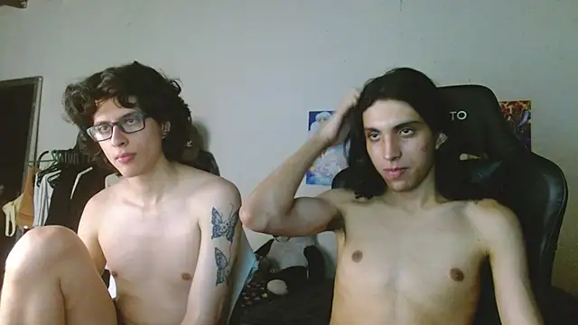 Snapshot of angelitofemboy chatting on February 10, 3:57 am angelitofemboy online show from February 10, 3:57 am