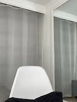 Snapshot of ImAlicee chatting on February 18, 11:41 pm ImAlicee online show from February 18, 11:41 pm