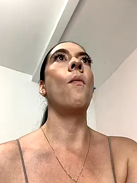 Snapshot of ImAlicee chatting on November 3, 10:21 pm ImAlicee online show from November 3, 10:21 pm