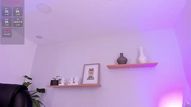 moll1e  online show from February 21, 11:01 am