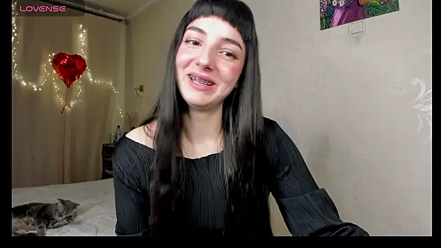 AishaGold online show from March 28, 9:47 pm