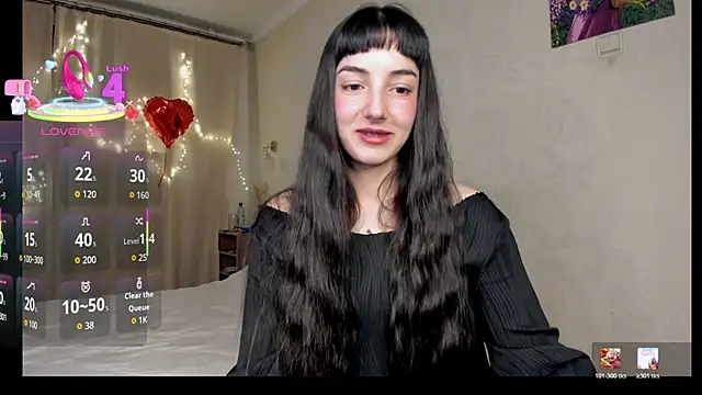 AishaGold online show from March 30, 9:05 pm