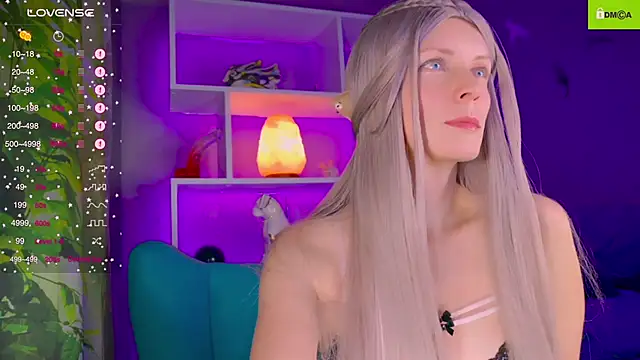 Snapshot of Flash_Summer chatting on September 29, 11:42 pm Flash Summer online show from September 29, 11:42 pm