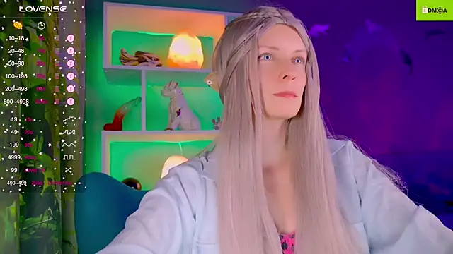 Snapshot of Flash_Summer chatting on October 2, 12:17 am Flash Summer online show from October 2, 12:17 am