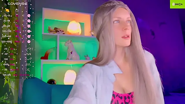 Snapshot of Flash_Summer chatting on October 3, 2:52 am Flash Summer online show from October 3, 2:52 am