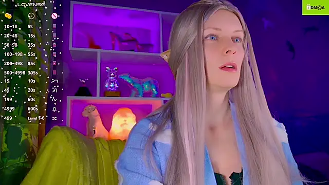 Snapshot of Flash_Summer chatting on December 14, 2:17 am Flash Summer online show from December 14, 2:17 am