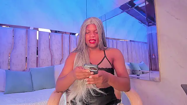 ari monet online show from April 7, 11:43 am