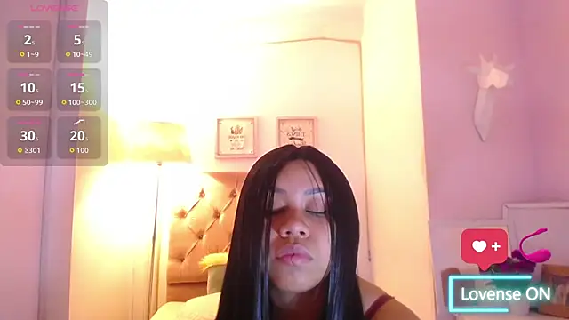 Snapshot of Nahom1_ chatting on November 19, 10:43 pm Nahom1 online show from November 19, 10:43 pm