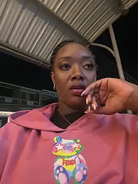 RoxannaBlanche online show from September 22, 1:07 am