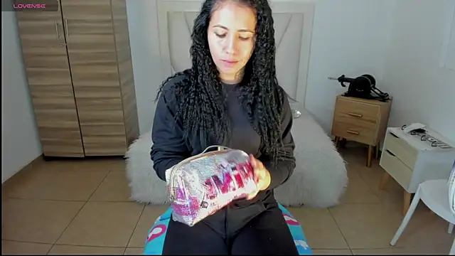 Nata bernett online show from April 11, 3:49 pm