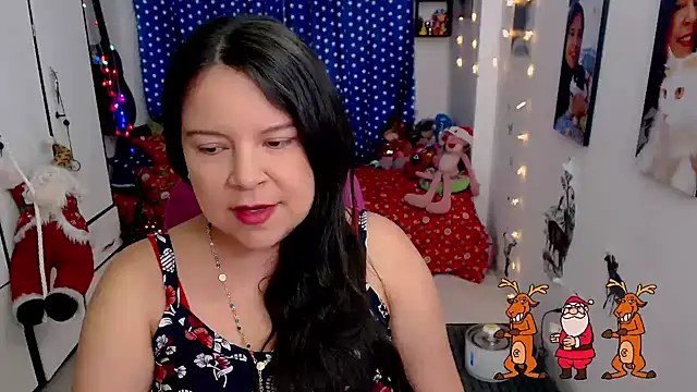 Snapshot of claryssa_ chatting on December 29, 10:57 pm claryssa online show from December 29, 10:57 pm