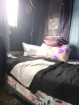 Horny kaylee online show from March 8, 6:55 pm